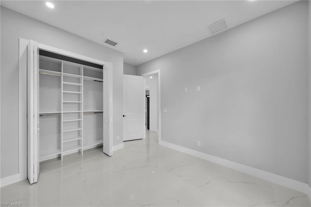 136 Pageant ST photo 23