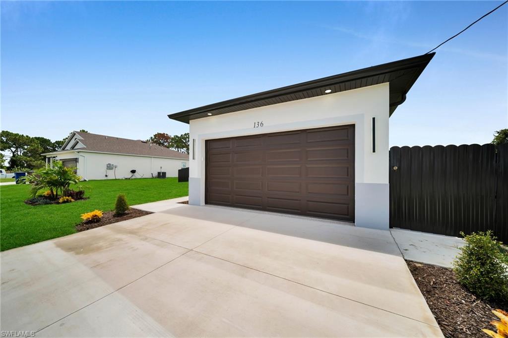 136 Pageant ST photo 6