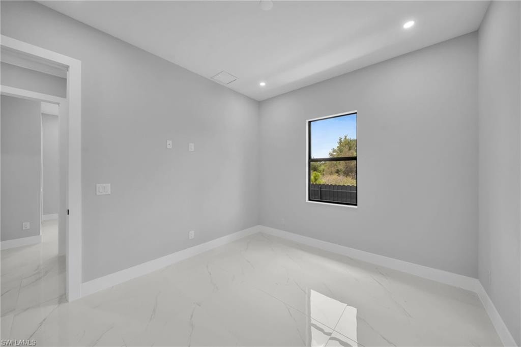 136 Pageant ST photo 22