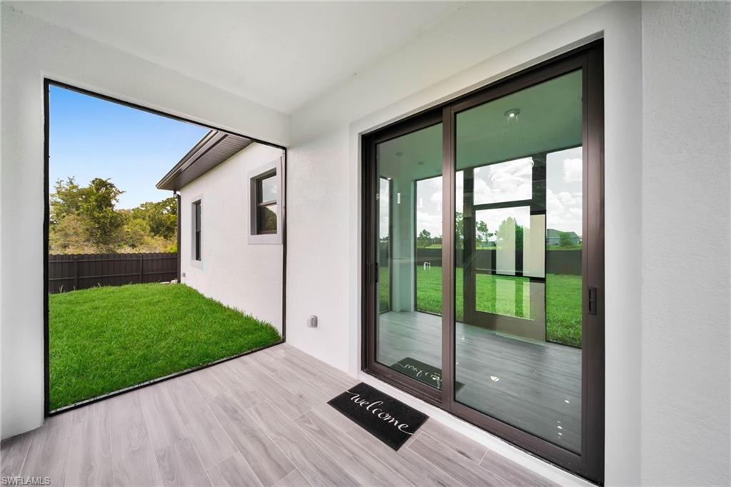 136 Pageant ST photo 36