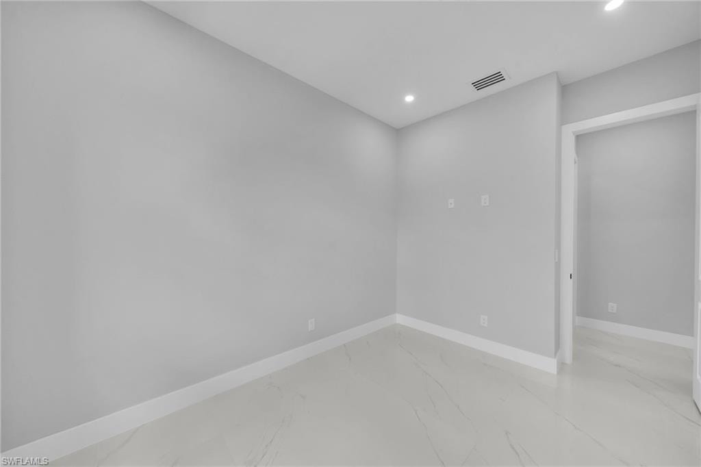 136 Pageant ST photo 20