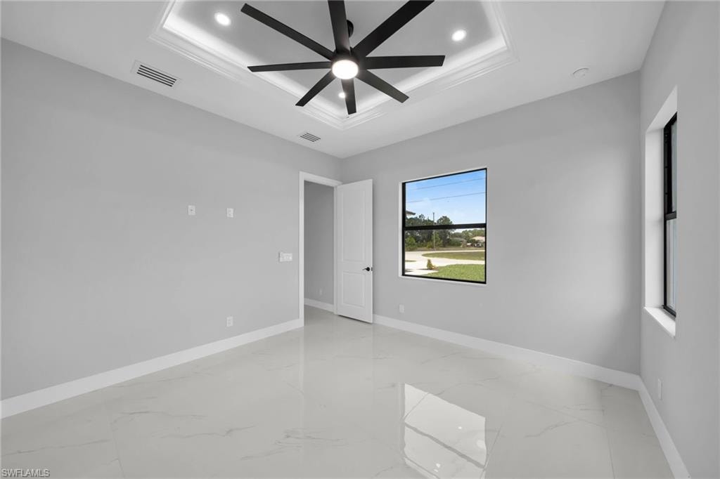 136 Pageant ST photo 30