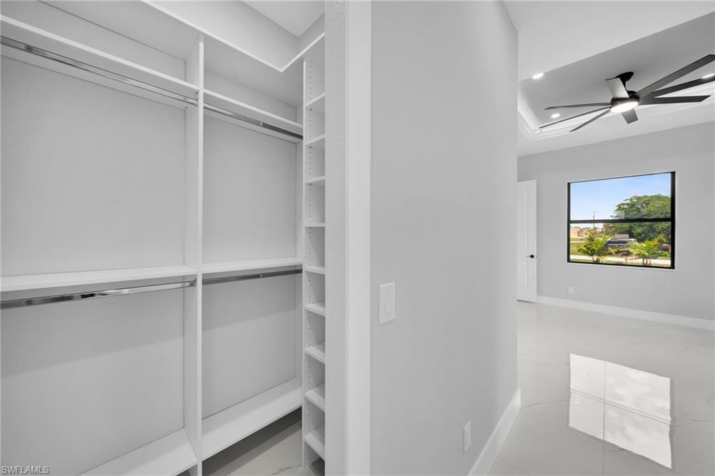 136 Pageant ST photo 33