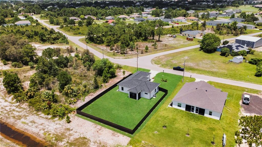 136 Pageant ST photo 45