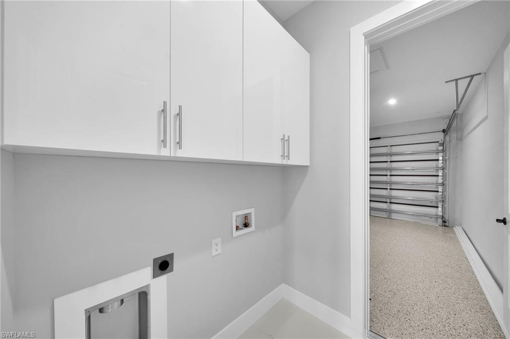 136 Pageant ST photo 15
