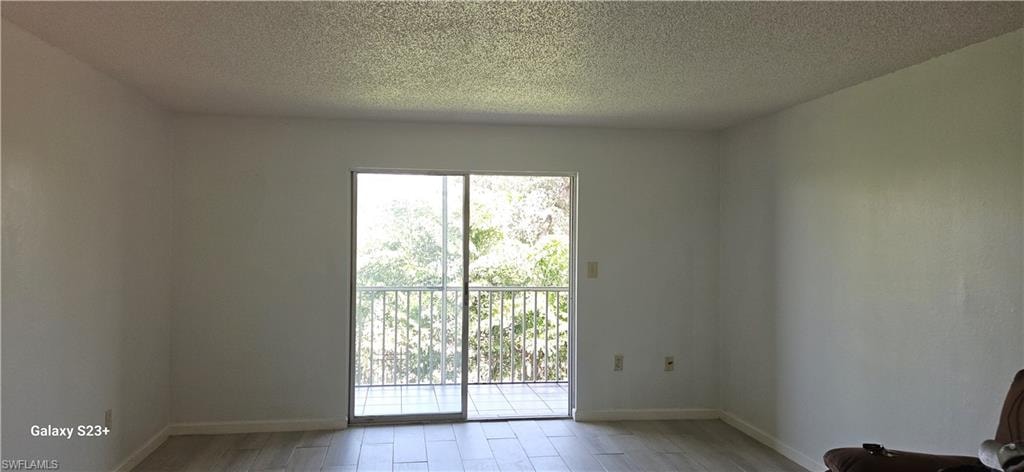 6777 Winkler RD 266 photo 11