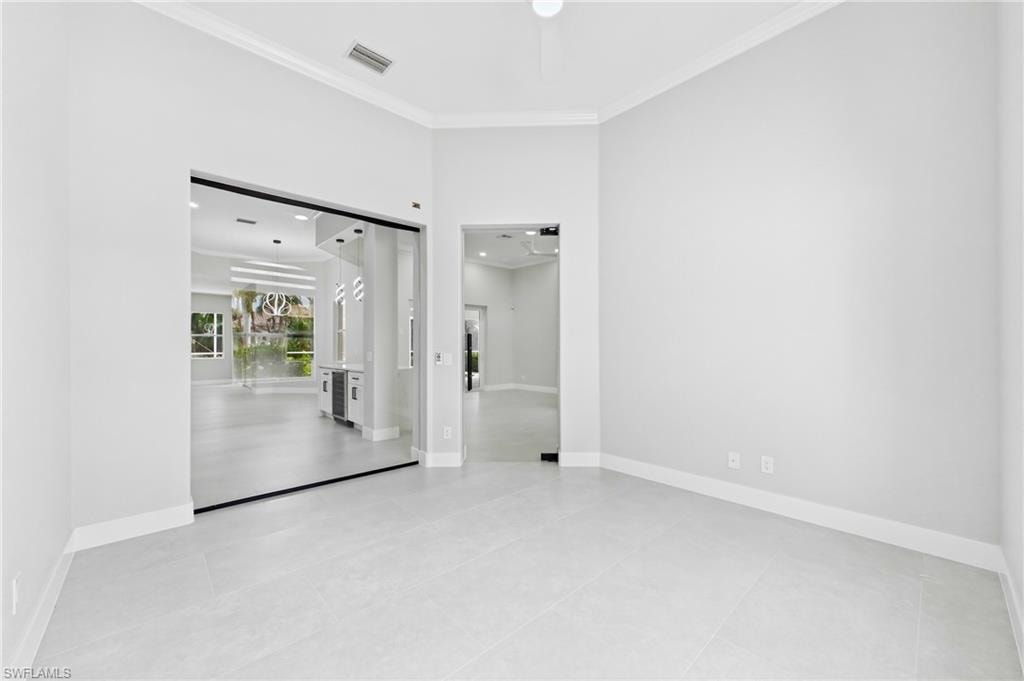 Modern and filled with natural lght