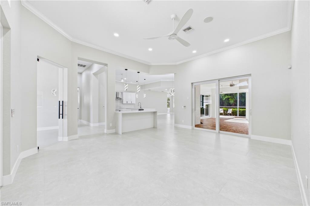 1817 Lagoon LN photo 8