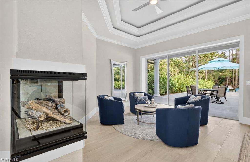 6461 Livingston Woods LN photo 12