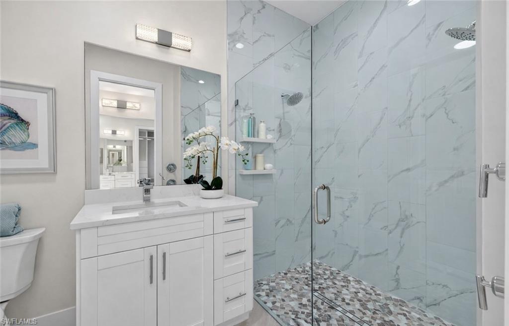 6461 Livingston Woods LN photo 19