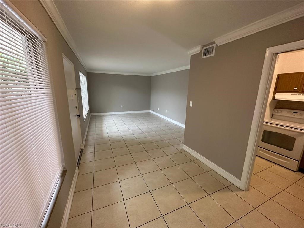 1830 Maravilla AVE 210 photo 9