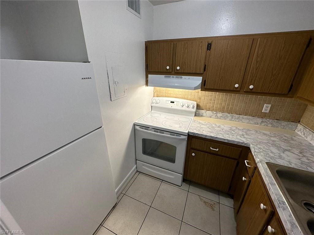 1830 Maravilla AVE 210 photo 10