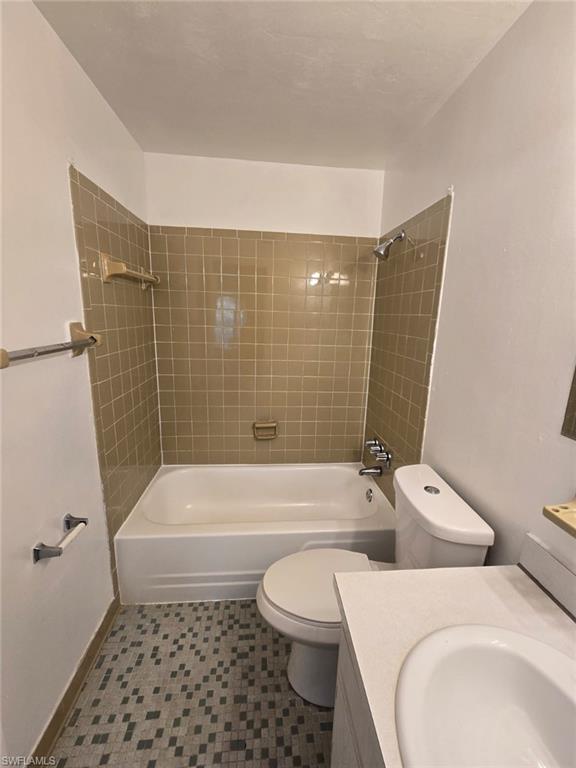 1830 Maravilla AVE 612 photo 17