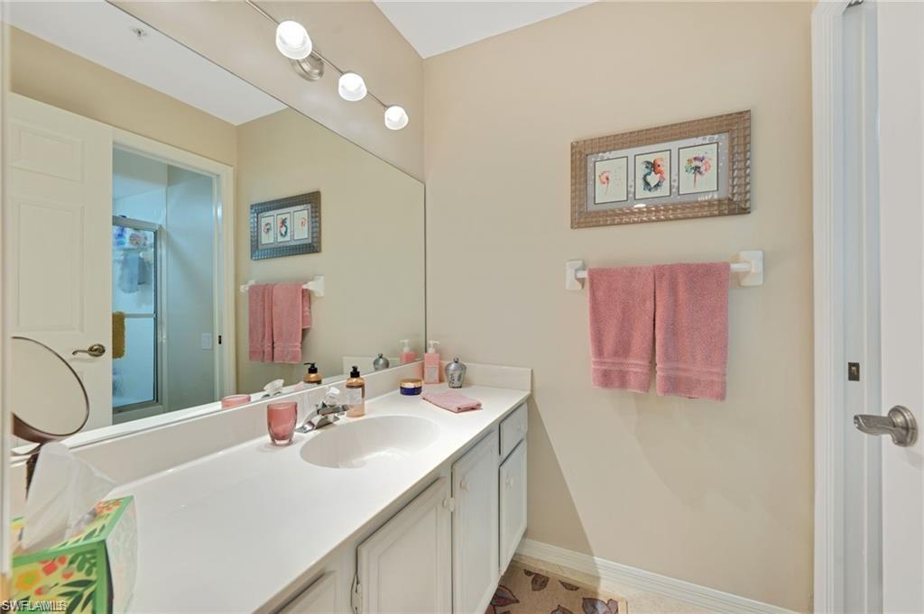 13201 Sherburne CIR 102 photo 9