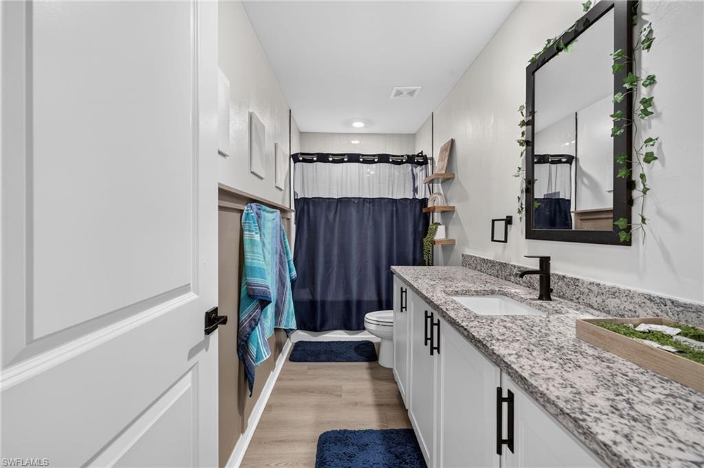 849 Sea Urchin CIR photo 16