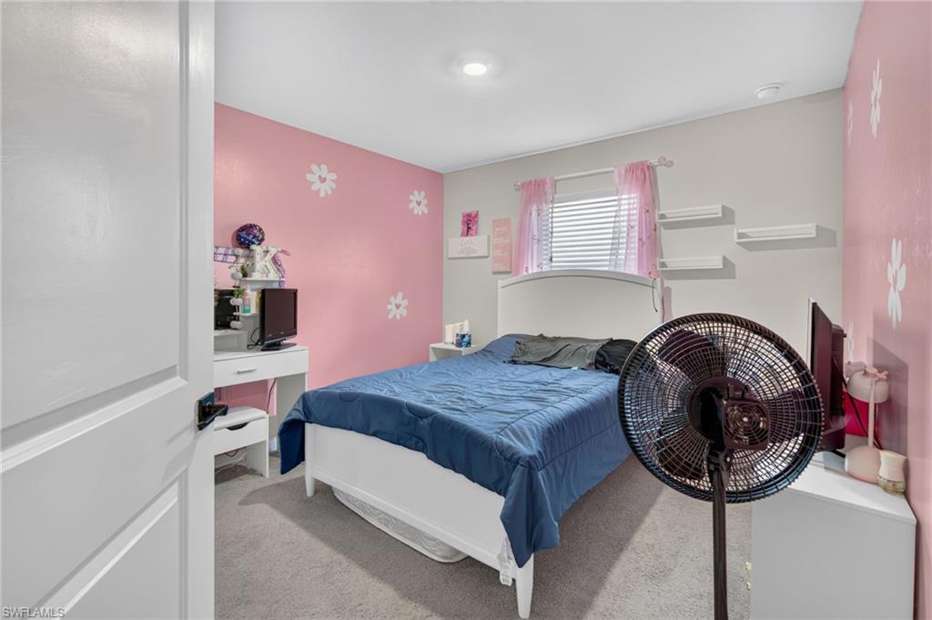 849 Sea Urchin CIR photo 19