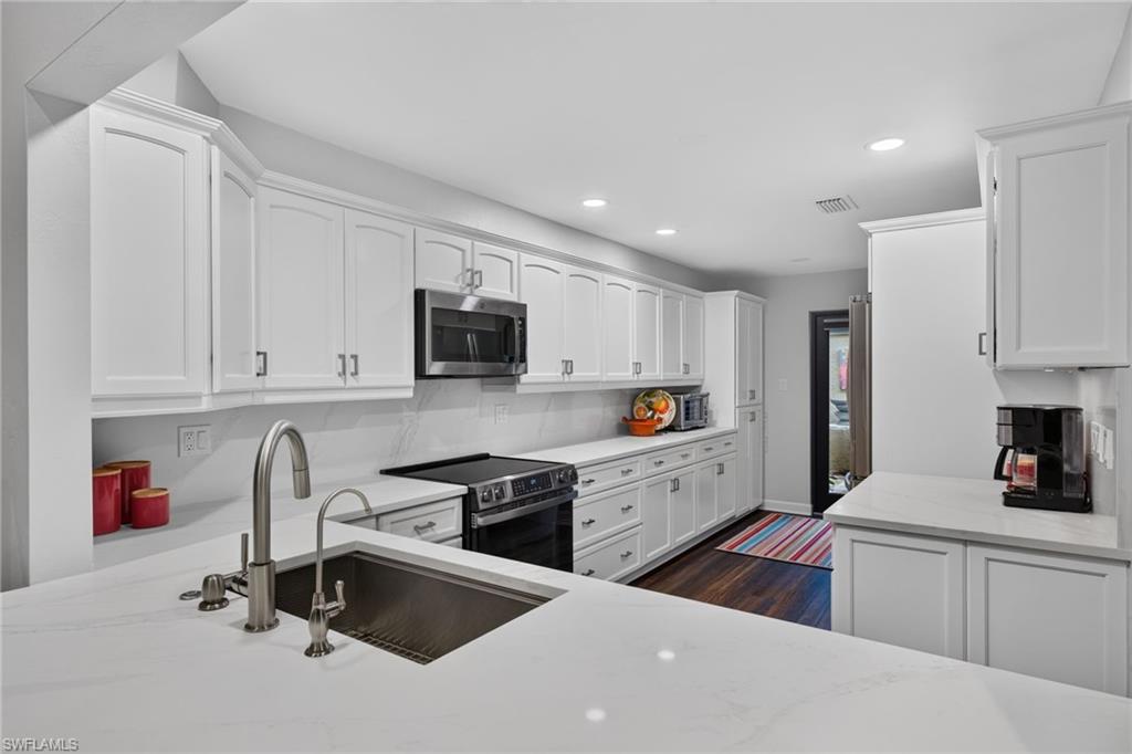 4830 Springline DR