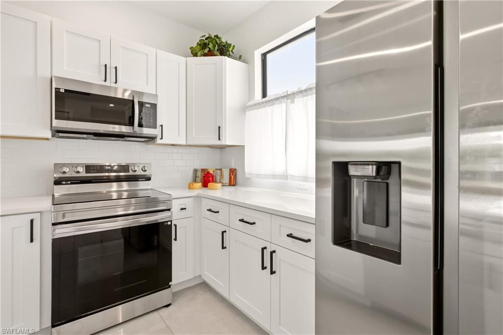 4818/4820 Golfview BLVD photo 12