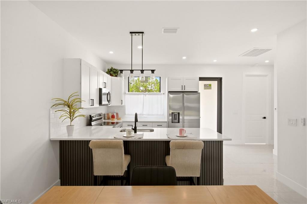 4818/4820 Golfview BLVD photo 8