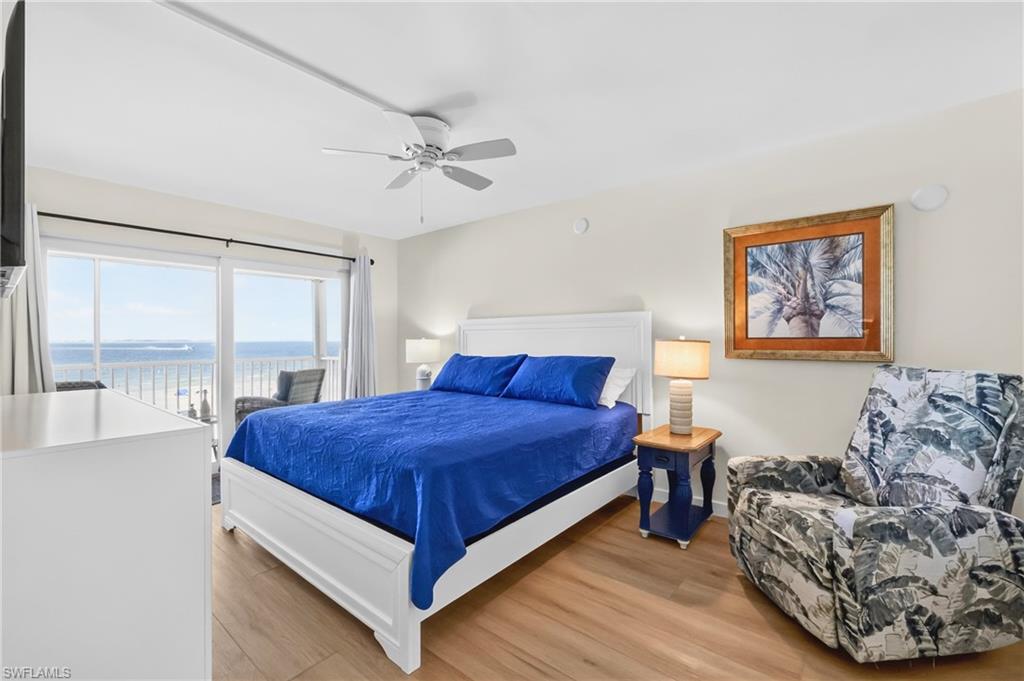 100 Estero BLVD 433 photo 18