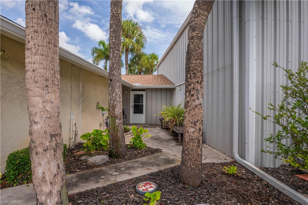 412 Cape Coral PKWY W photo 36