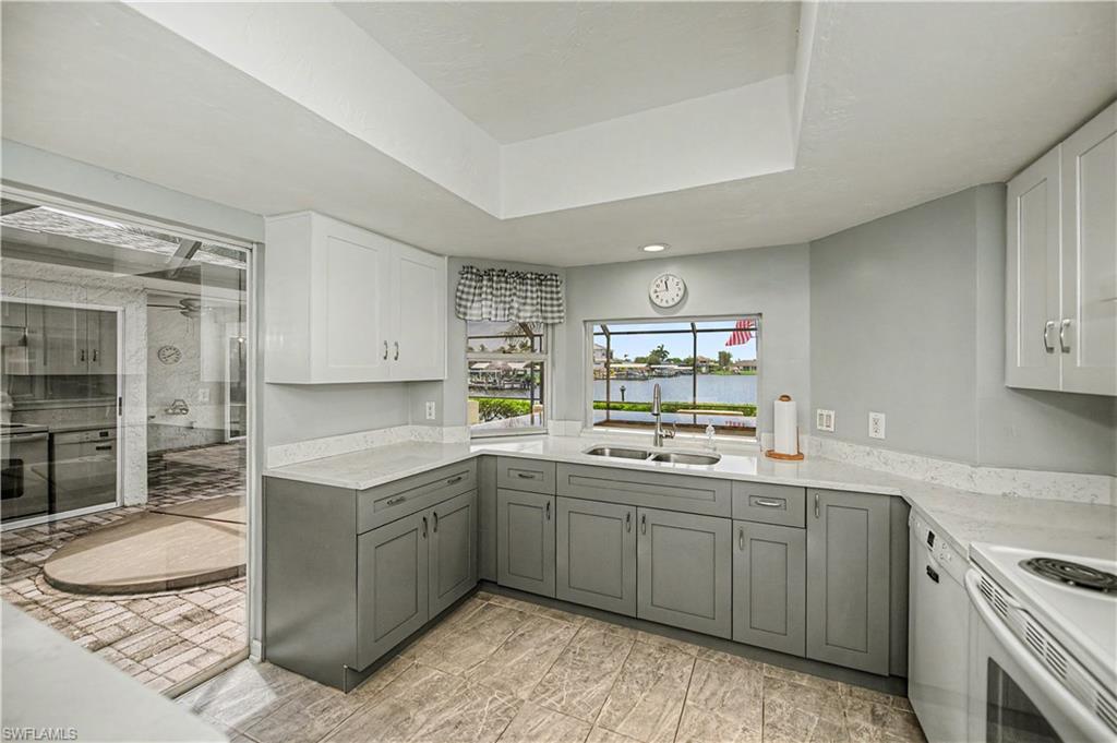 412 Cape Coral PKWY W photo 10