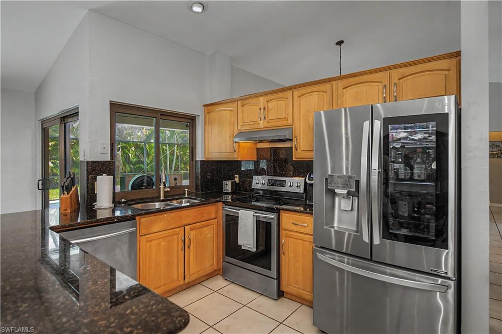 242 SW 45th TER photo 7