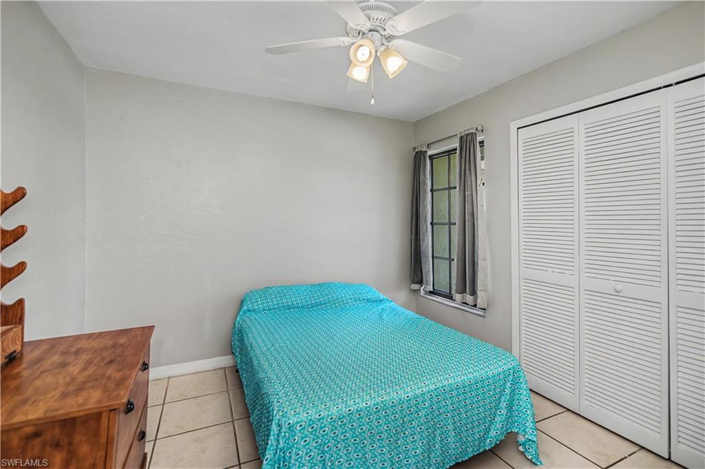 242 SW 45th TER photo 18