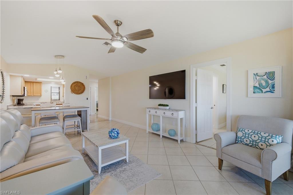 808 Cape Coral PKWY W 201 photo 7