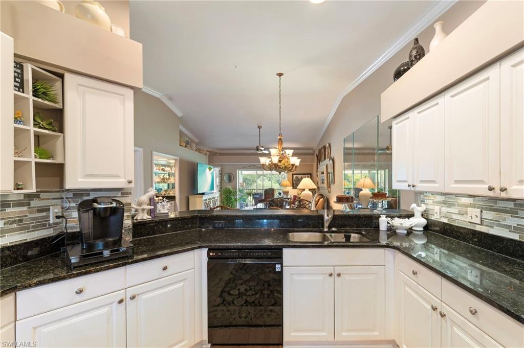 26160 Clarkston DR 201 photo 9