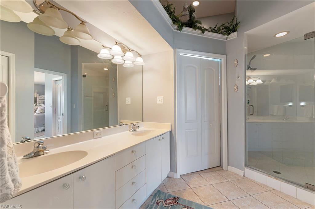 26160 Clarkston DR 201 photo 14