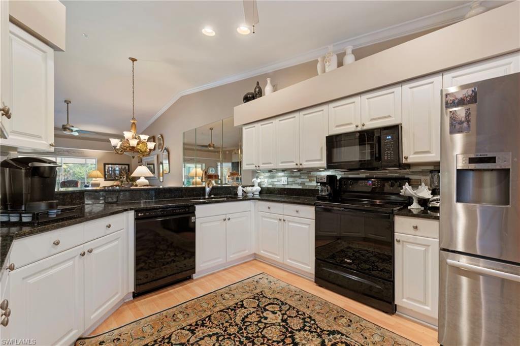 26160 Clarkston DR 201 photo 8