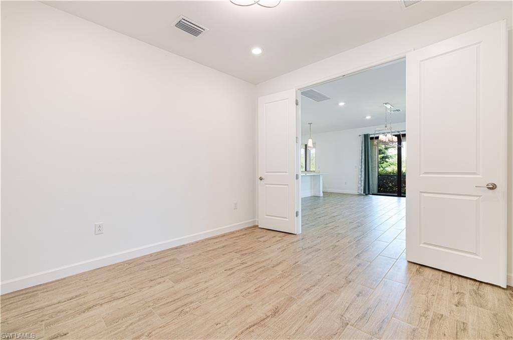 20933 Napa LOOP photo 23