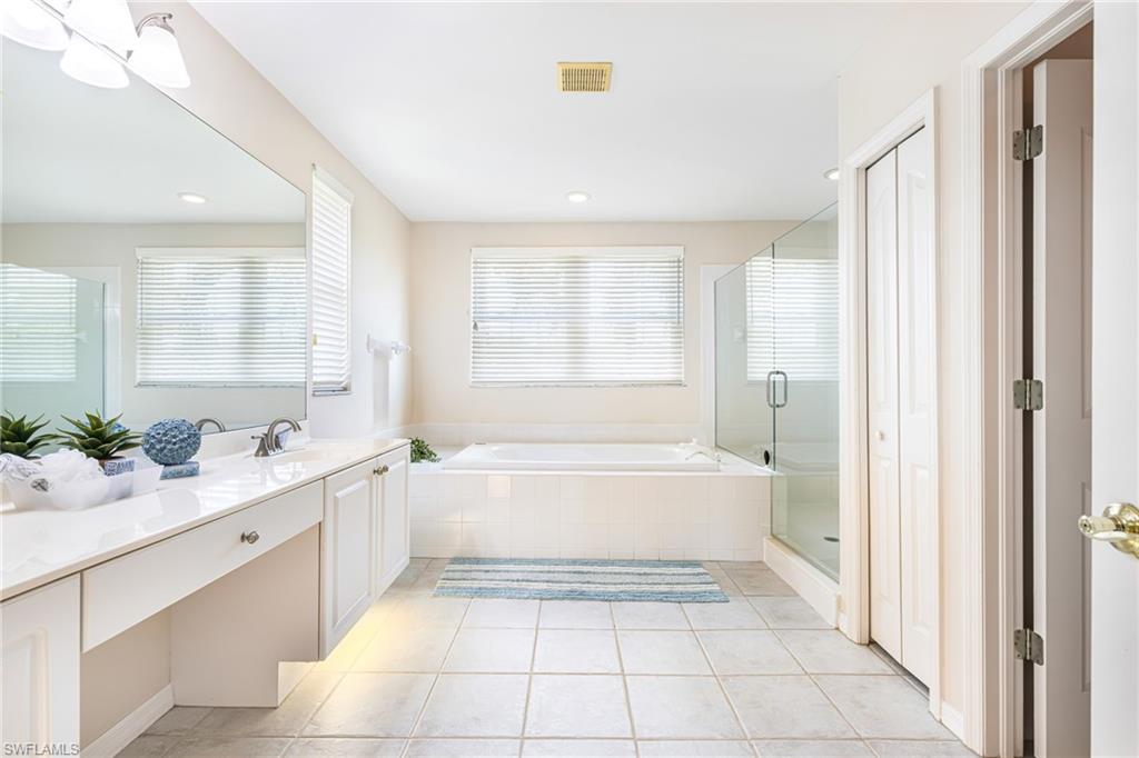 11117 Lakeland CIR photo 12