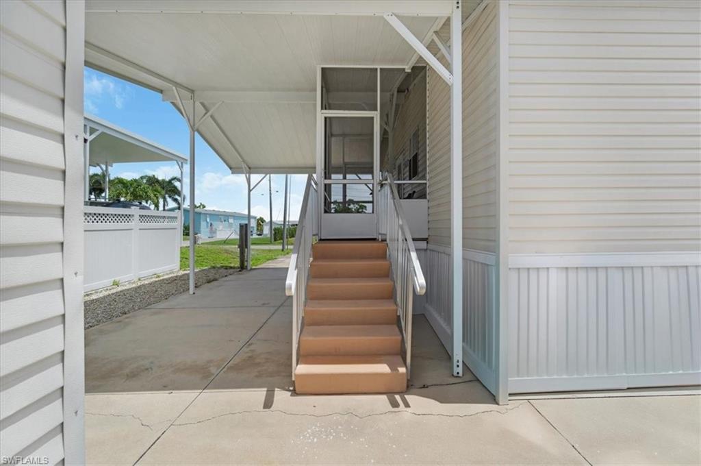 701 Coral DR photo 34