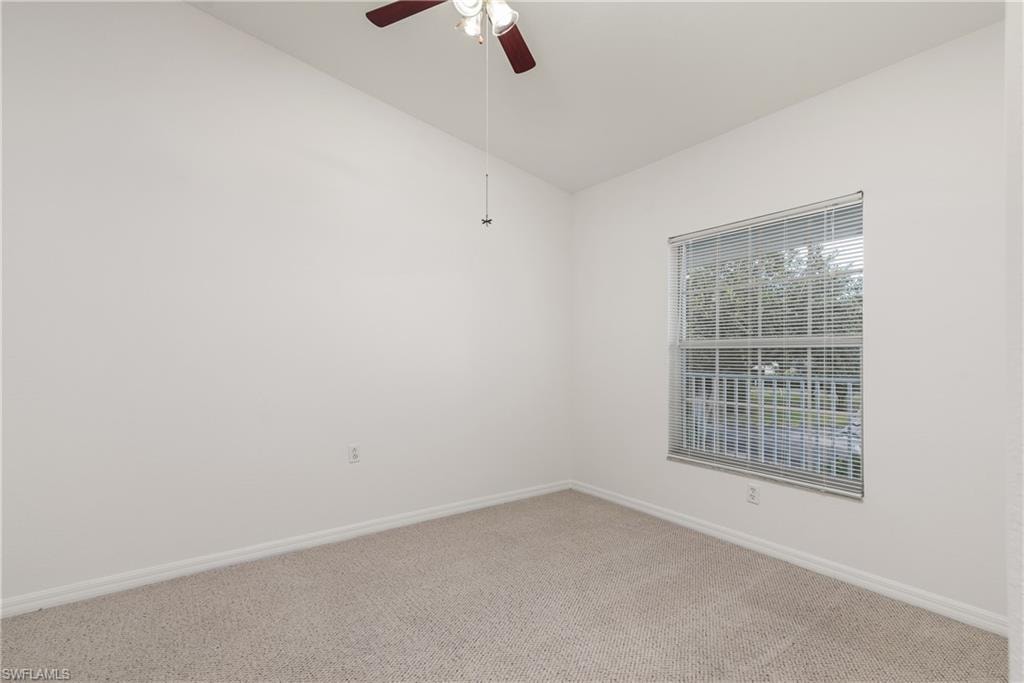 Guest bedroom.