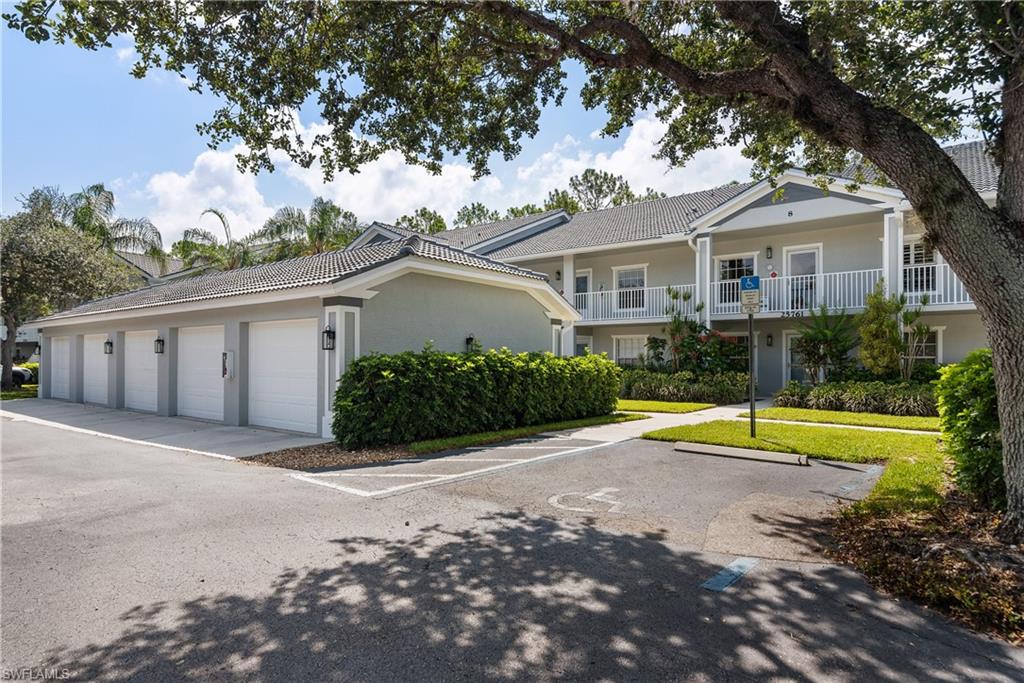 Second floor interior condo with detached 1 car garage!