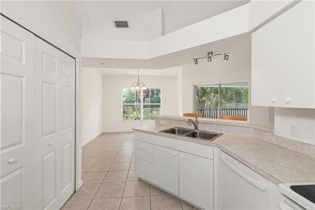 25761 Lake Amelia WAY 202 photo 9