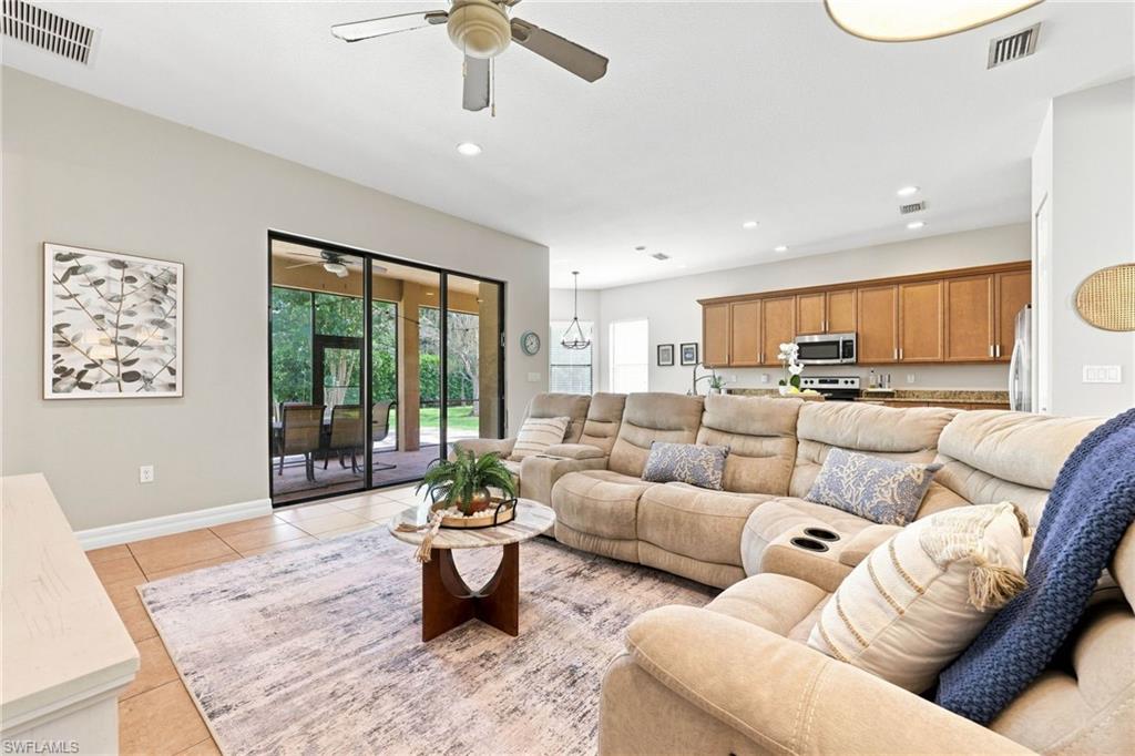 3846 Pleasant Springs DR photo 11