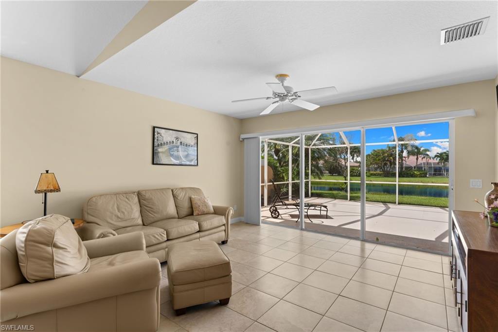7620 Rozzini LN photo 6