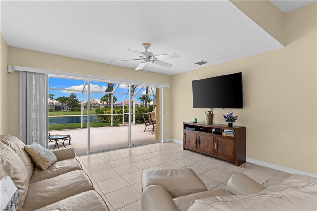 7620 Rozzini LN photo 12