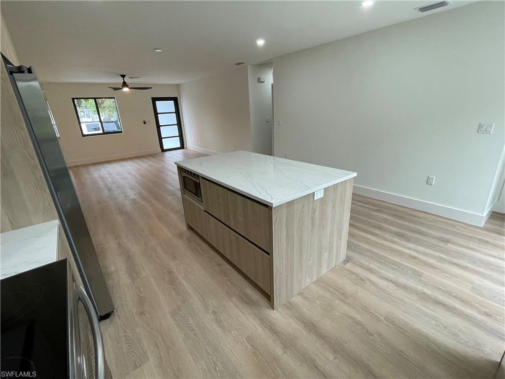 3619 Poplar WAY A photo 9