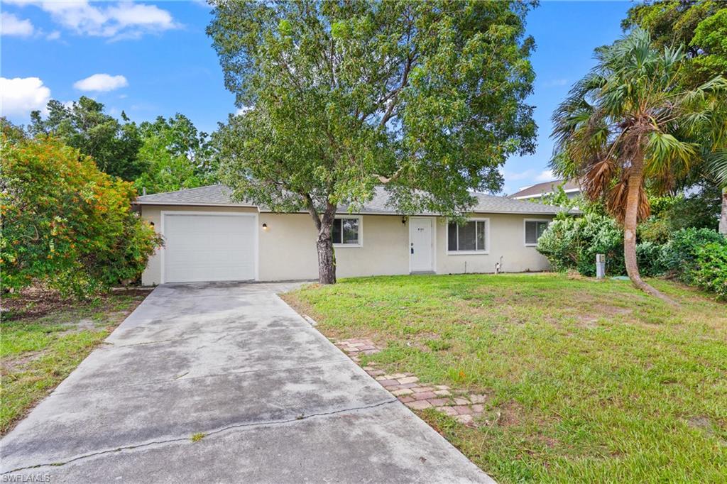 8121 Winged Foot DR