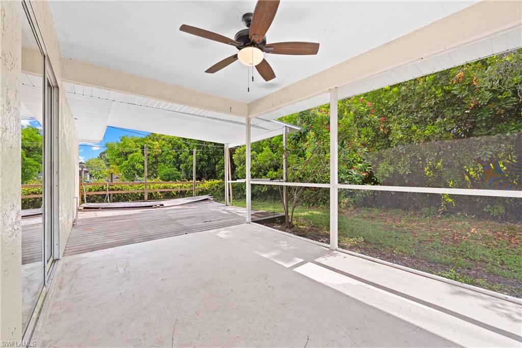 18500 Tampa RD photo 16