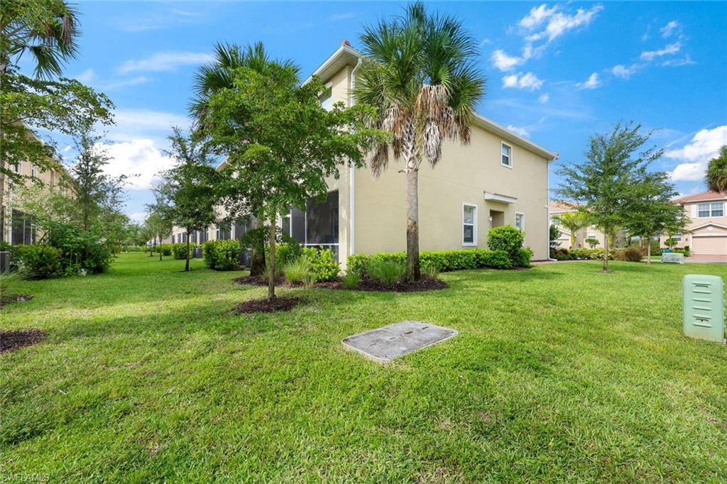 2942 Citrus ST photo 15