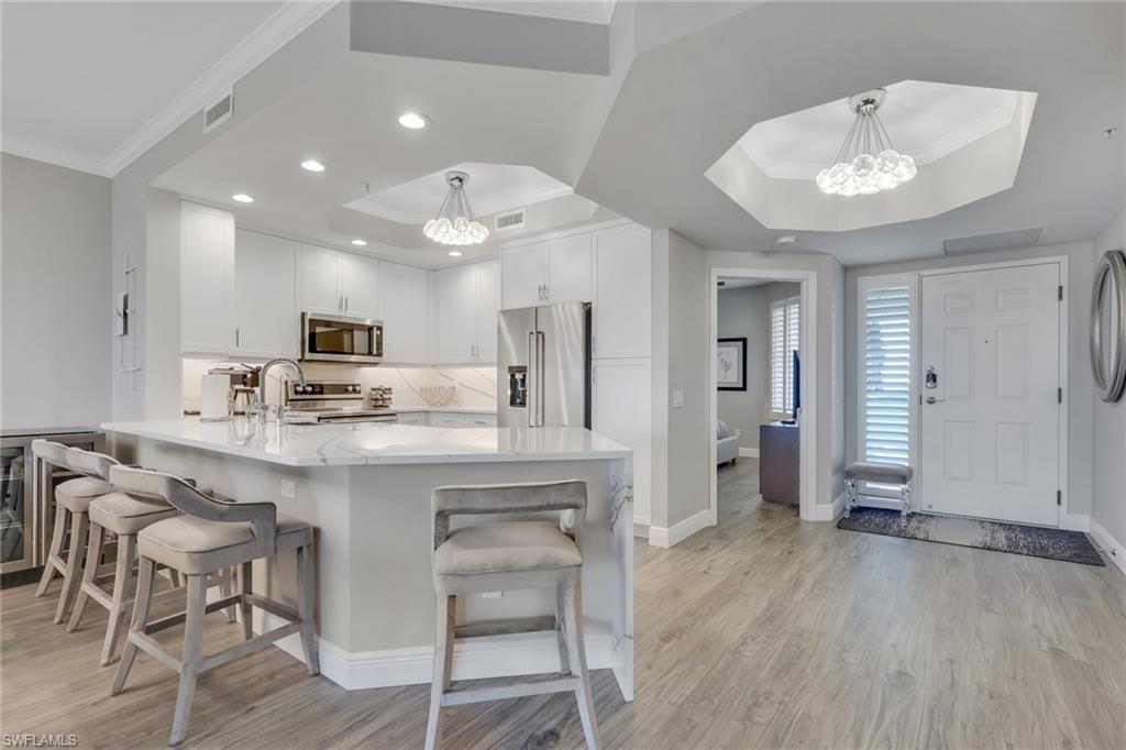420 Cove Tower DR 802
