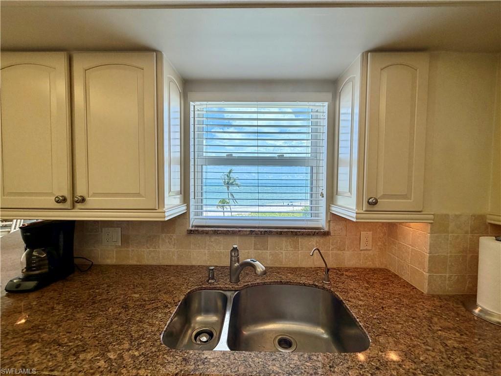 10701 Gulf Shore DR 401 photo 11