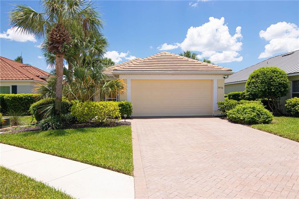 2436 Woodbourne PL