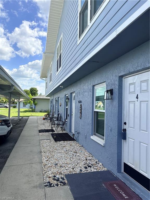 4520 SW 8th PL 4