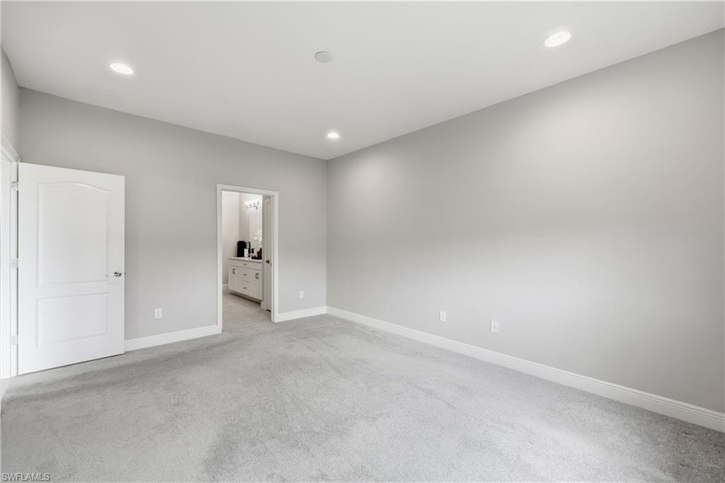 6966 Avalon CIR 908 photo 33